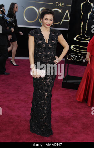 HOLLYWOOD, CA - le 24 février : Channing Tatum Jenna Dewan-Tatum arrive à la cérémonie des Oscars à Hollywood & Highland Center le 24 février 2013 à Hollywood, Californie. People : Channing Tatum Jenna Dewan-Tatum  Banque D'Images
