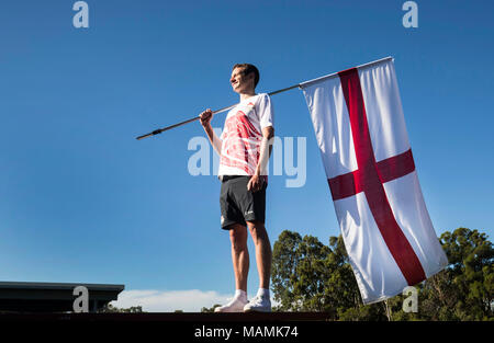 Alistair Brownlee est annoncé comme porte-drapeau de l'Angleterre pendant l'équipe photocall dans la Gold Coast, en Australie. Banque D'Images