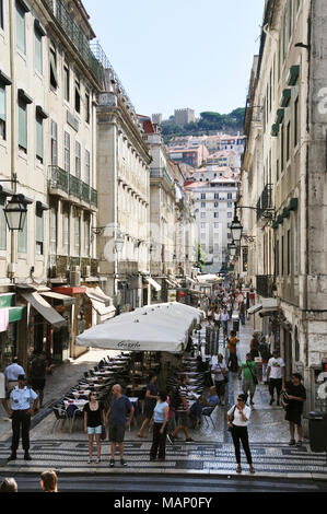 Le centre historique (Baixa) avec des cafés de Lisbonne. Portugal Banque D'Images