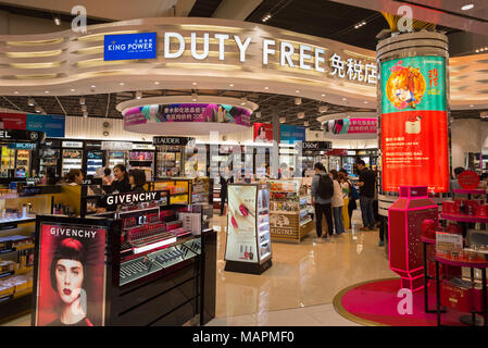 D'une boutique qui vend des cosmétiques des grandes marques à l'Aéroport International de Don Mueang. Written "devoir" en anglais et en chinois sur l'pancarte Banque D'Images