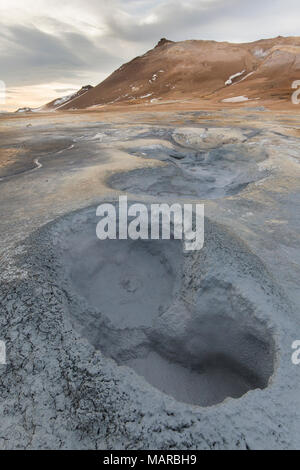 Mudpots at Hverir, Namafjall, Islande Banque D'Images