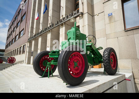 Prague. République tchèque. De l'extérieur du Musée national de l'Agriculture NZM (Národní muzeum zemědělské). Construction fonctionnelle a été conçu par l'ar Banque D'Images