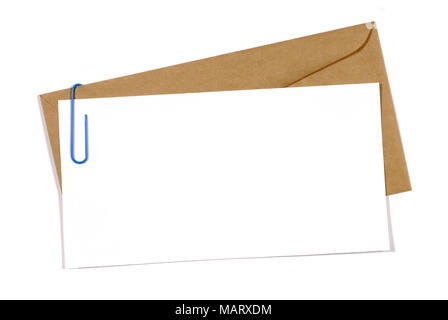 Invitation vierge ou carte message avec enveloppe marron et bleu d'un trombone Banque D'Images