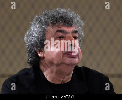 Prague, République tchèque. Le 04 Avr, 2018. Nouveau chef principal de la Philharmonie Tchèque Semyon Bychkov assiste à une conférence de presse sur nouvelle saison à Prague, République tchèque, le 4 avril 2018. Photo : CTK Michal Krumphanzl/Photo/Alamy Live News Banque D'Images