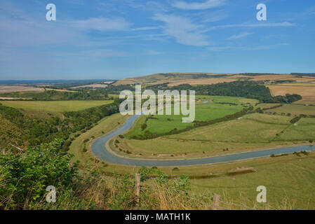 Cuckmere qui traverse la rivière Cuckmere Valley dans les South Downs, East Sussex, England, UK Banque D'Images