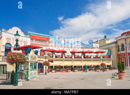 Riesenradplatz domaine dans le parc d'attractions Prater. Vienne. L'Autriche Banque D'Images