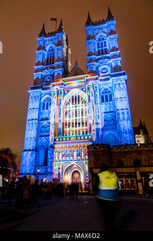 L'abbaye de Westminster lors du festival lumière lumiere par artichaut Banque D'Images