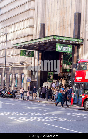 Wicked Westend encore de à l'Apollo Victoria Theatre, London, UK Banque D'Images