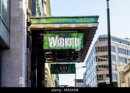 Wicked Westend encore de à l'Apollo Victoria Theatre, London, UK Banque D'Images