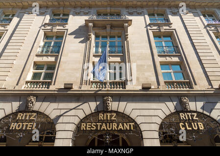 Le Ritz, Piccadilly, Londres, UK Banque D'Images