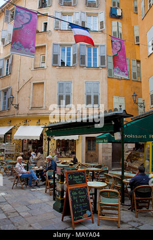 Alley à vieille ville de Grasse, Alpes-Maritimes, France du Sud, France, Europe Banque D'Images