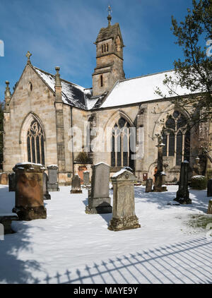 Le Kirk de Calder au milieu de Calder, en Écosse Banque D'Images