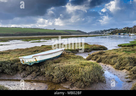 Marée basse sur le fleuve Gannel à Newquay en Cornouailles. Banque D'Images