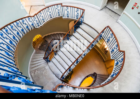 L'Angleterre, Londres, The Strand, Somerset House, Nelson Stair Banque D'Images