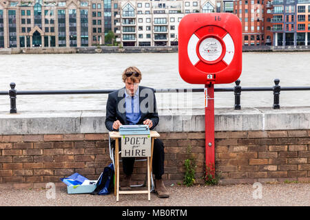 L'Angleterre, Londres, Southwark, Bankside, poète pour voitures Banque D'Images