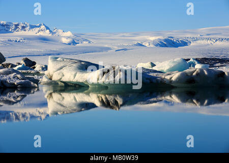 Breidamerkurjökull, glace, banquise, Europe, glacier, glacier lagon, île, Jökulsarlón, paysages, de réflexion, de l'île volcan, l'eau, l'hiver Banque D'Images