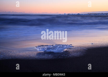 L'humeur du soir, glace, banquise, l'Europe, l'activité, l'autre, la lumière de l'humeur, la mer, le coucher du soleil, de la plage, l'île volcan, l'eau, l'hiver Banque D'Images