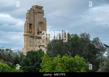 Monument de Philopappos est un ancien mausolée grec et le monument dédié à Gaius Julius Antiochus Épiphane Philopappos ou Philopappus à Athènes. Banque D'Images