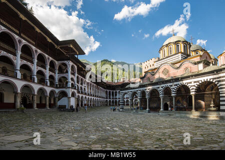 Il Monastère de Saint Ivan de Rila, le plus grand et le plus célèbre monastère orthodoxe en Bulgarie Banque D'Images