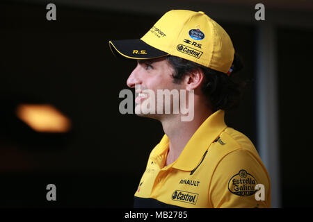 Sakhir, Bahreïn. Le 05 Avr, 2018. Sport Automobile : Championnat du Monde de Formule 1 de la FIA 2018, Grand Prix de Bahreïn,# 55 Carlos Sainz (ESP), Renault, Crédit : dpa/Alamy Live News Banque D'Images