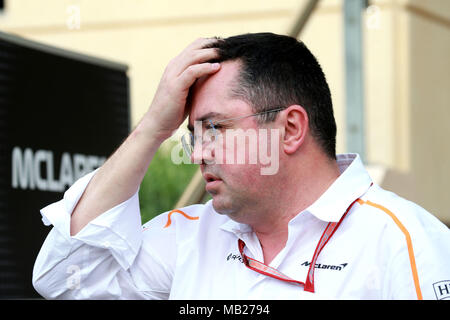 Sakhir, Bahreïn. Le 05 Avr, 2018. Sport Automobile : Championnat du Monde de Formule 1 de la FIA 2018, Grand Prix de Bahreïn, Éric Boullier équipe McLaren Credit : dpa/Alamy Live News Banque D'Images
