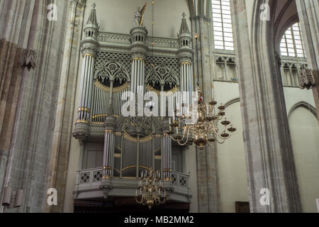 Utrecht, Pays-Bas - le 13 août 2016 : l'organe de l'église Dom a été construit en 1831 par David et Jonathan Batz. Banque D'Images