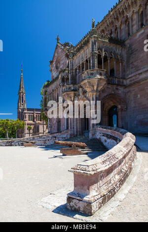 Comillas, Espagne - 3 juillet 2017 : Palacio de dans le village de Sobrellano Comillas, Espagne. Construit en 1888, le Palacio de Sobrellano est un bâtiment néo-gothique Banque D'Images