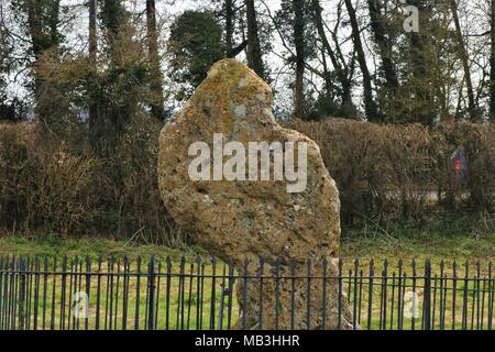 Rollright Stones, le roi Pierre de Cotswold Hill, et de l'Oxfordshire, UK Frontière Warwickshire Banque D'Images