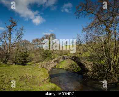 Fairy Bridge près de M. Downham, Lancashire. Banque D'Images