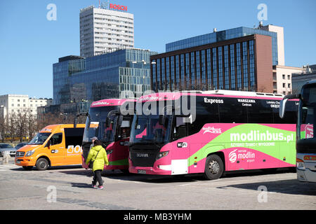 Pologne Varsovie le ModlinBus opère entre Varsovie Modlin aéroport et centre-ville de Varsovie Banque D'Images