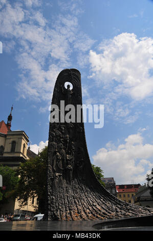 Monument de Taras Shevchenko et la vague de renouveau national. Le monument a été dévoilé sur le Nevski de liberté le 24 août 1992. La vague a été m Banque D'Images