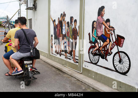 Vélo est le seul véhicule à roues à l'île du Crabe, un célèbre village de pêcheurs en Malaisie. Banque D'Images