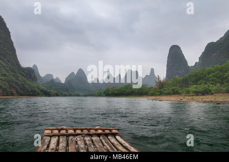 Chine, Guilin, rivière Li, à l'été 2011. Banque D'Images
