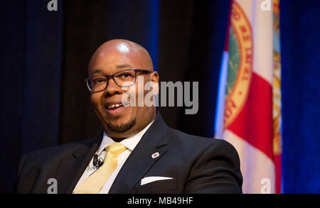 Boynton Beach, Floride, USA. 6ème apr 2018. Palm Beach County surintendant Donald E. Fennoy II, au Forum Club déjeuner au Kravis Center Cohen Pavilion à West Palm Beach, Floride le 6 avril 2018. Credit : Allen Eyestone/Le Palm Beach Post/ZUMA/Alamy Fil Live News Banque D'Images