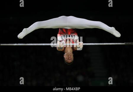 René Cournoyer du Canada sur la barre horizontale dans la All-Round finale au Coomera Indoor Sports Center lors de la troisième journée de la 2018 Jeux du Commonwealth à la Gold Coast, en Australie. Banque D'Images