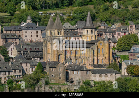 Vue de Saint foi église abbatiale de Conques, Aveyron, France Banque D'Images