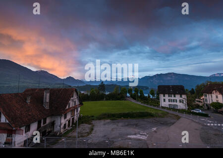 Ciel du matin dramatique à Lucerne, Suisse Banque D'Images