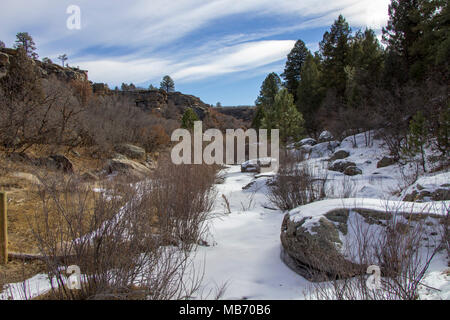 Castlewood Canyon journée de randonnée en hiver Banque D'Images