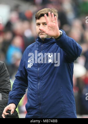 Stoke, UK. 7 avril 2018. Stoke, Staffordshire, Royaume-Uni. 7 avril, 2018. Tottenham Hotspur Manager Mauricio Pochettino après le match. Crédit : Simon Newbury/Alamy Live News Banque D'Images