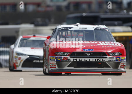 Ft. Worth, Texas, USA. 6ème apr 2018. 06 avril 2018 - Ft. Worth, Texas, USA : la série NASCAR équipes Eurosport France prendre la piste pour le MON 300 Solutions bariatriques au Texas Motor Speedway à Ft. Worth, Texas. Crédit : Stephen A. Arce/ASP/ZUMA/Alamy Fil Live News Banque D'Images