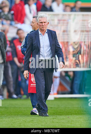 Augsburg, Allemagne. 7 avril, 2018. Football FC Bayern Munich, Munich, le 07 avril 2018 FCB Headcoach Jupp HEYNCKES (FCB) full-size, FC AUGSBURG - FC BAYERN MUNICH 1-4 1.ligue de soccer allemand , Augsburg, Avril 07, 2018, saison 2017-2018 © Peter Schatz / Alamy Live News Banque D'Images