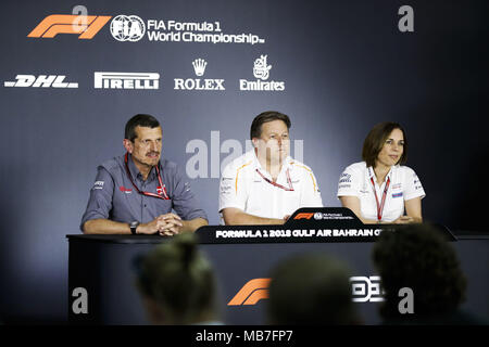 Conférence de presse. STEINER Guenther (ita), Team Principal Haas F1 Team, Zak BROWN (USA), directeur exécutif de Mclaren F1 Team, WILLIAMS Claire (GBR), Team Principal Adjoint, portrait au cours de 2018 Championnat du Monde FIA de Formule 1, Grand Prix de Bahreïn à Sakhir, du 5 avril au 8 dans le monde entier d'utilisation | Banque D'Images