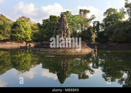 Neak Pean temple Cambodge - un temple bouddhiste du 12ème siècle sur une île, site du patrimoine mondial de l'Angkor, Siem Reap, Cambodge Asie Banque D'Images