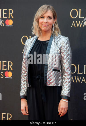 Mel Giedroyc arrivant pour l'Olivier Awards au Royal Albert Hall de Londres. Banque D'Images