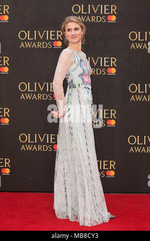 Swale Jessica arrivant pour l'Olivier Awards au Royal Albert Hall de Londres. Banque D'Images