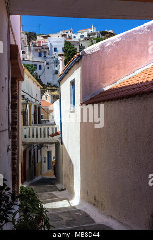 Ruelle de Ioulida village, l'île de Kéa, Grecce Banque D'Images