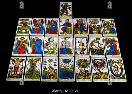 Les Arcanes majeurs du 1751 Claude Burdel Tarot de Marseille Banque D'Images