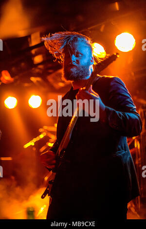 La Norvège, Bergen - 13 mai 2016. Le groupe de black metal islandais Audn effectue un concert live au garage à Bergen. (Photo crédit : Gonzales Photo - Jarle H. MEO). Banque D'Images