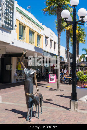 Nouvelle-zélande nouvelle-zélande napier l'architecture art déco de la ville de Napier centre art déco sculpture statue Emerson st napier New Zealand North Island nz Banque D'Images