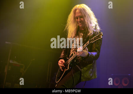 Hammond, Indiana, USA. 6ème apr 2018. DOUG SCARRATT de Saxon se produit en concert à la salle à Horseshoe Casino à Hammond, Indiana Crédit : Daniel DeSlover/ZUMA/Alamy Fil Live News Banque D'Images